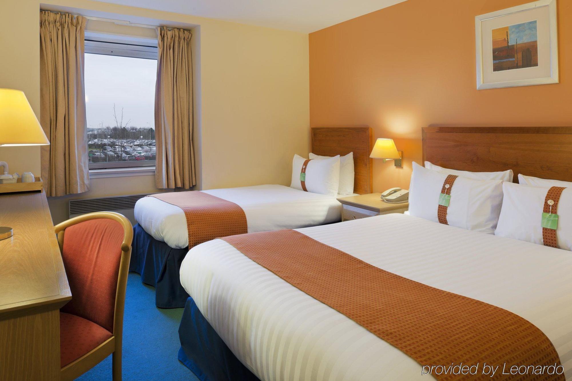 Holiday Inn Express Aberdeen - Bridge Of Don Екстериор снимка